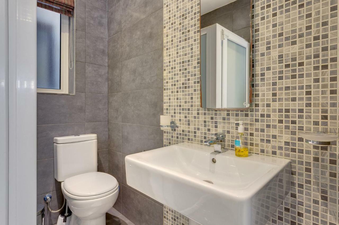 Splendid Apartment, Steps Away From The Sea Sliema Exteriér fotografie