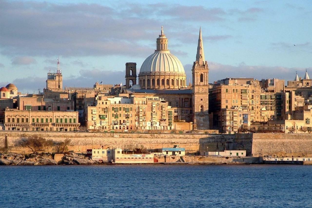 Splendid Apartment, Steps Away From The Sea Sliema Exteriér fotografie